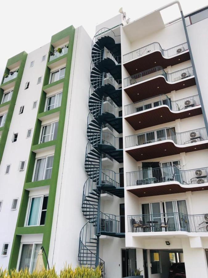 Premier Executive Apartment - The Ivy, East Legon Accra Esterno foto